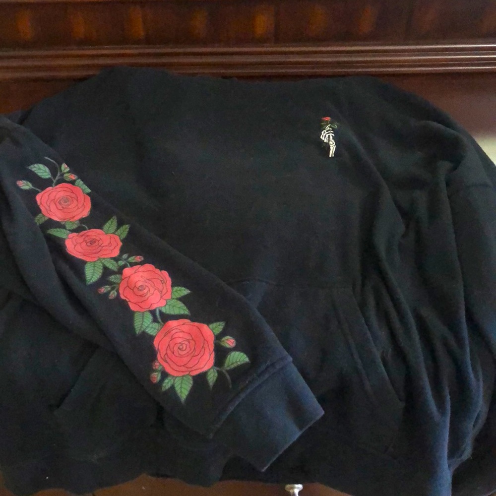 Back Hoodie With Roses